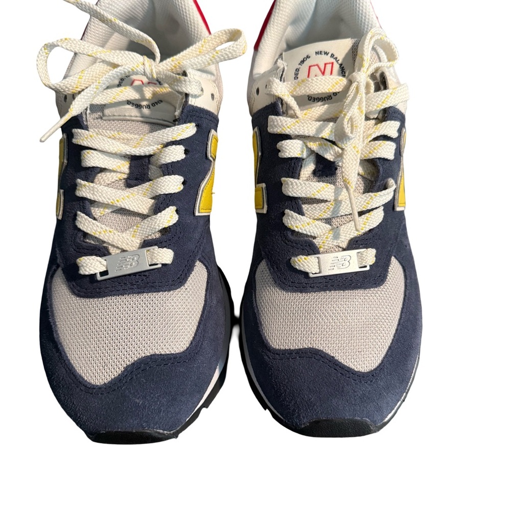 New Balance White and Gray Sneakers